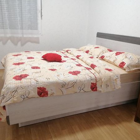 Apartmaji Valter Srpenica Ngoại thất bức ảnh